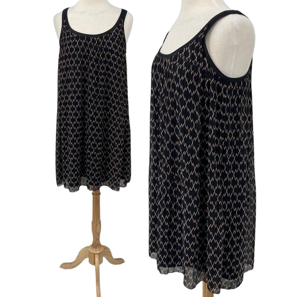 Club Monaco Pleated Tank Dress Diamond Patterned Drop Waist Mini Black Womens 6